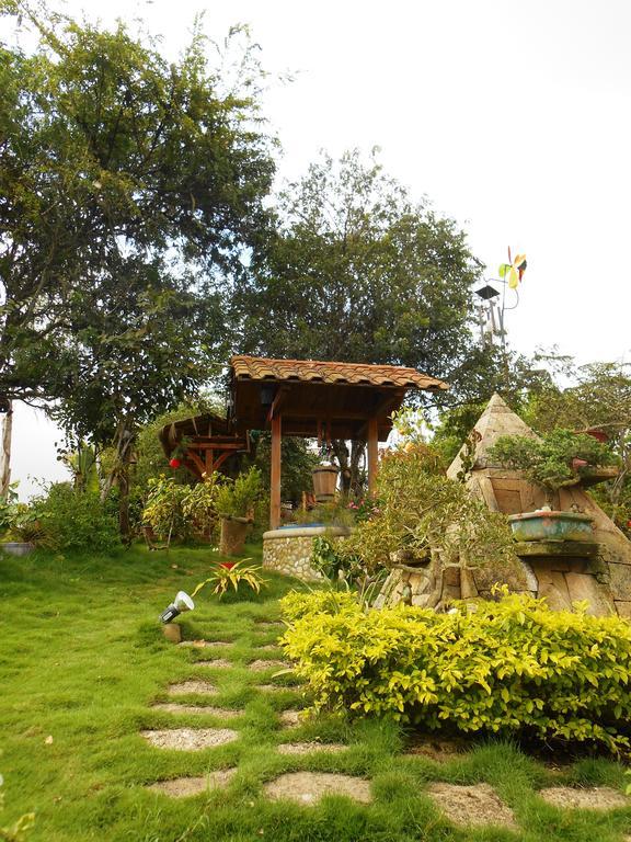 Villa Curia มอนตาญิตาร์ ภายนอก รูปภาพ